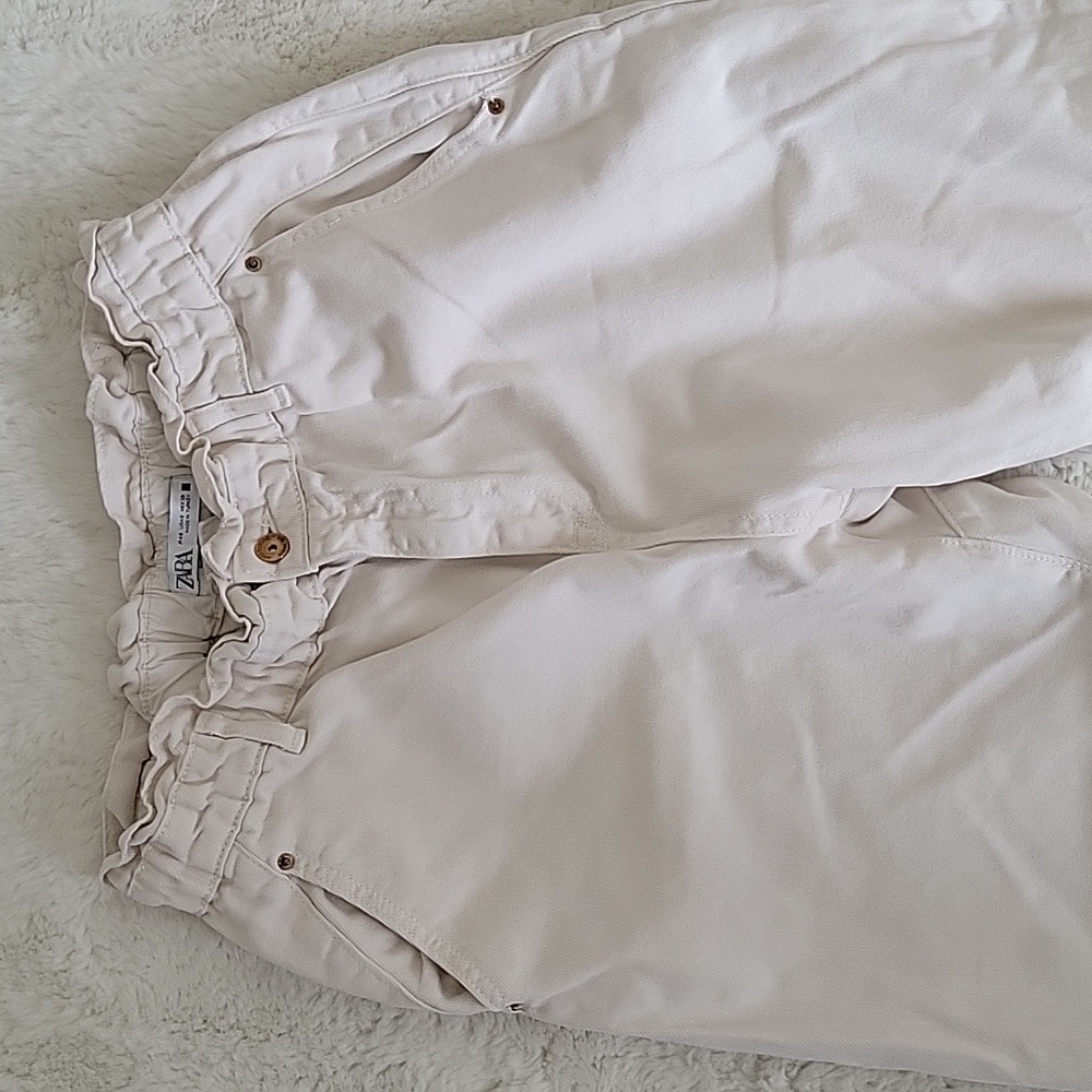 Zara jeans